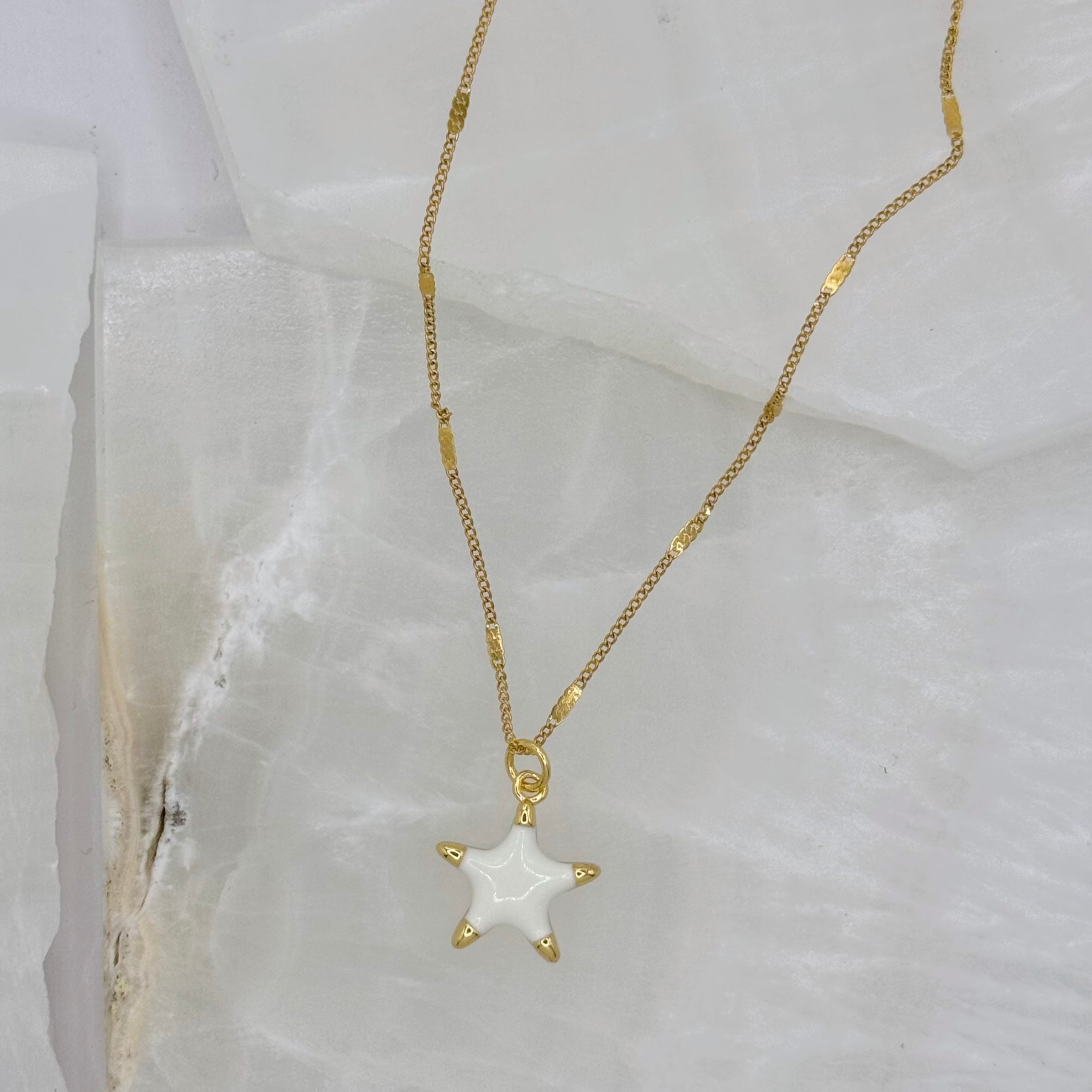 WHITE ENAMEL STAR MINI necklace