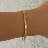 GOLD THIN BAGUETTE bangle