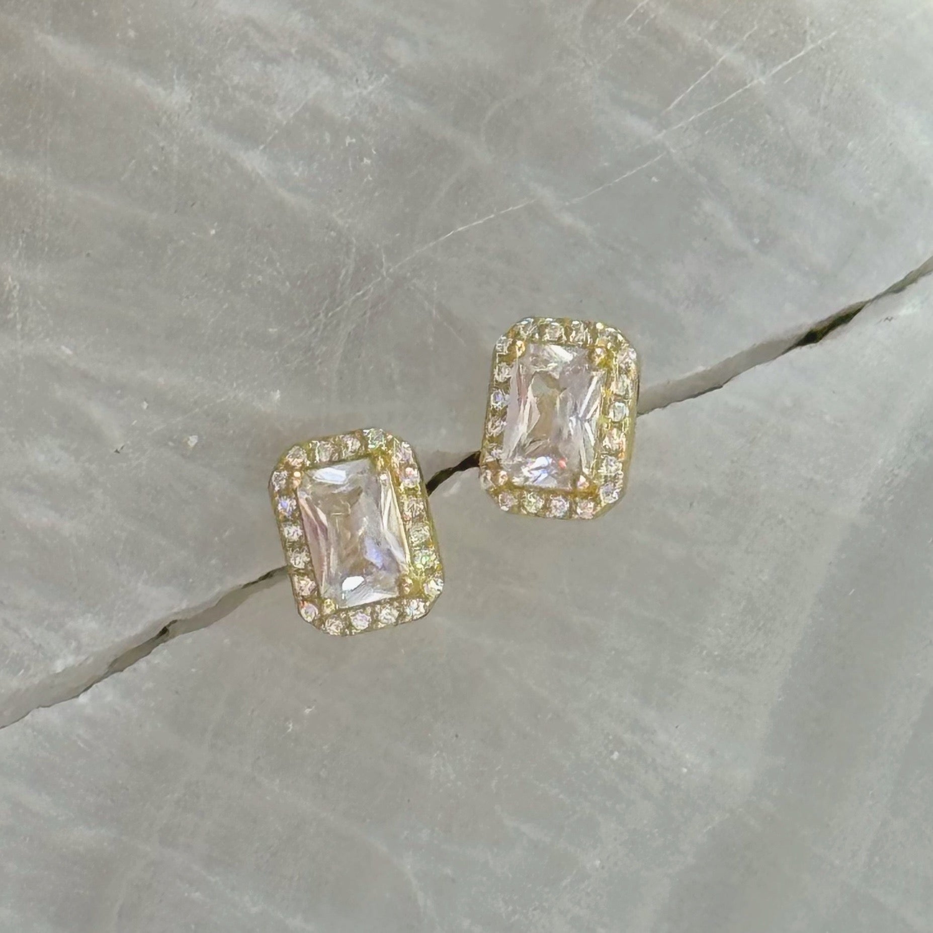 GOLD CRYSTAL HALO BAGUETTE STUD earrings