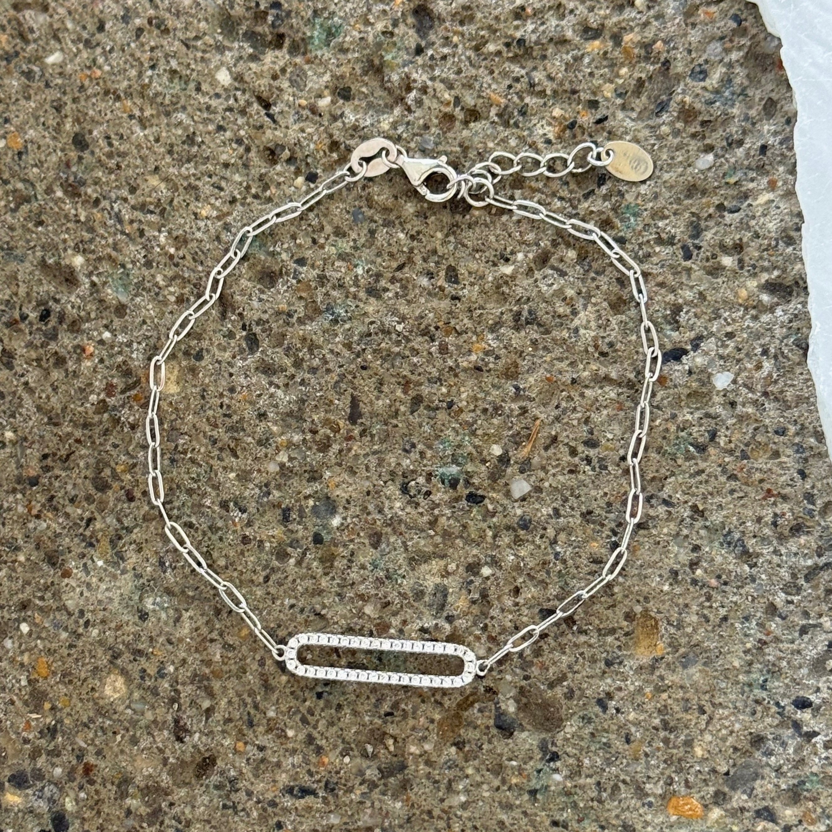 SILVER OPEN LOOP CRYSTAL LINK DAINTY bracelet