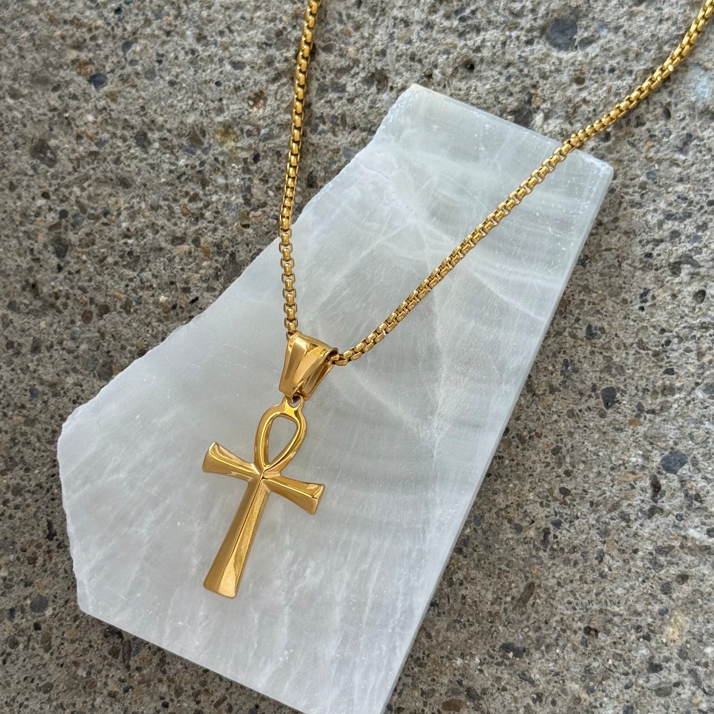GOLD SMALL SIMPLE ANKH necklace