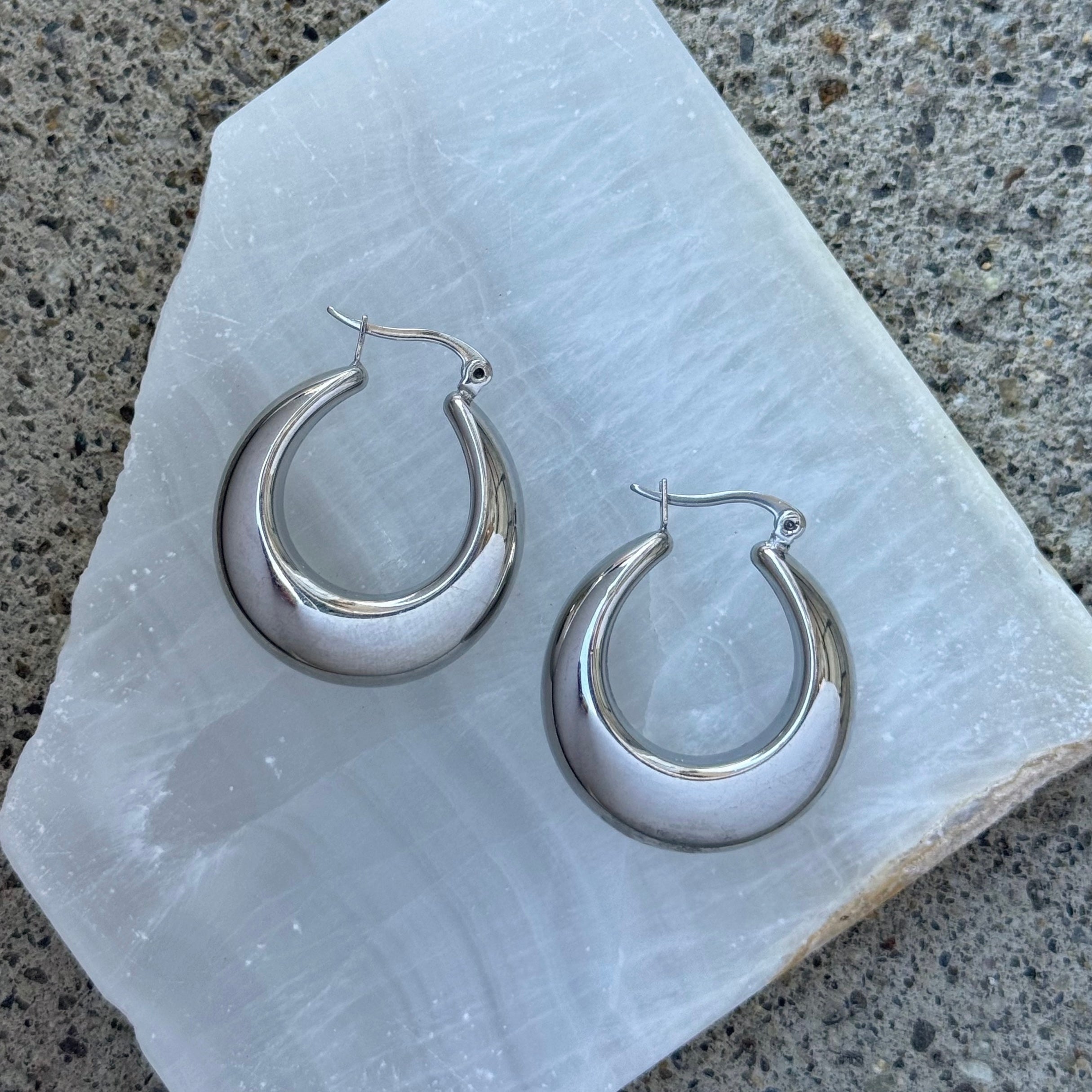 SILVER ABRIANA TAPERED HOOP earrings