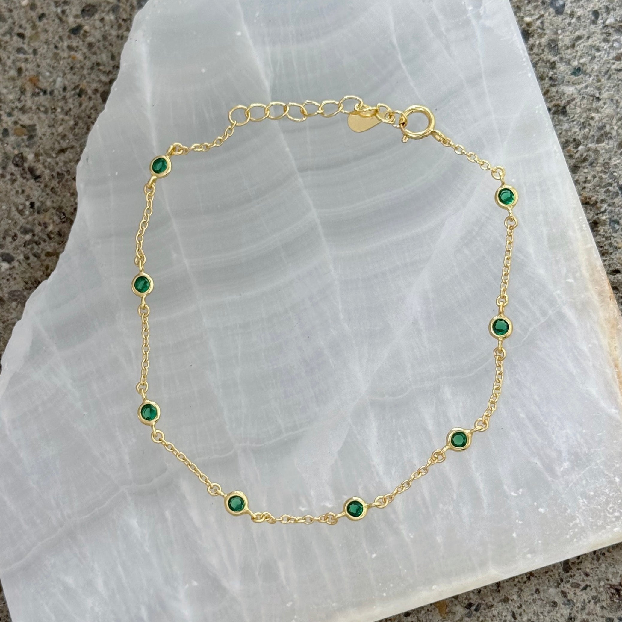 GOLD DAINTY GREEN BEZEL bracelet