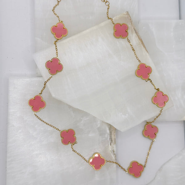 15MM PINK CLOVERS GOLD STEEL necklace