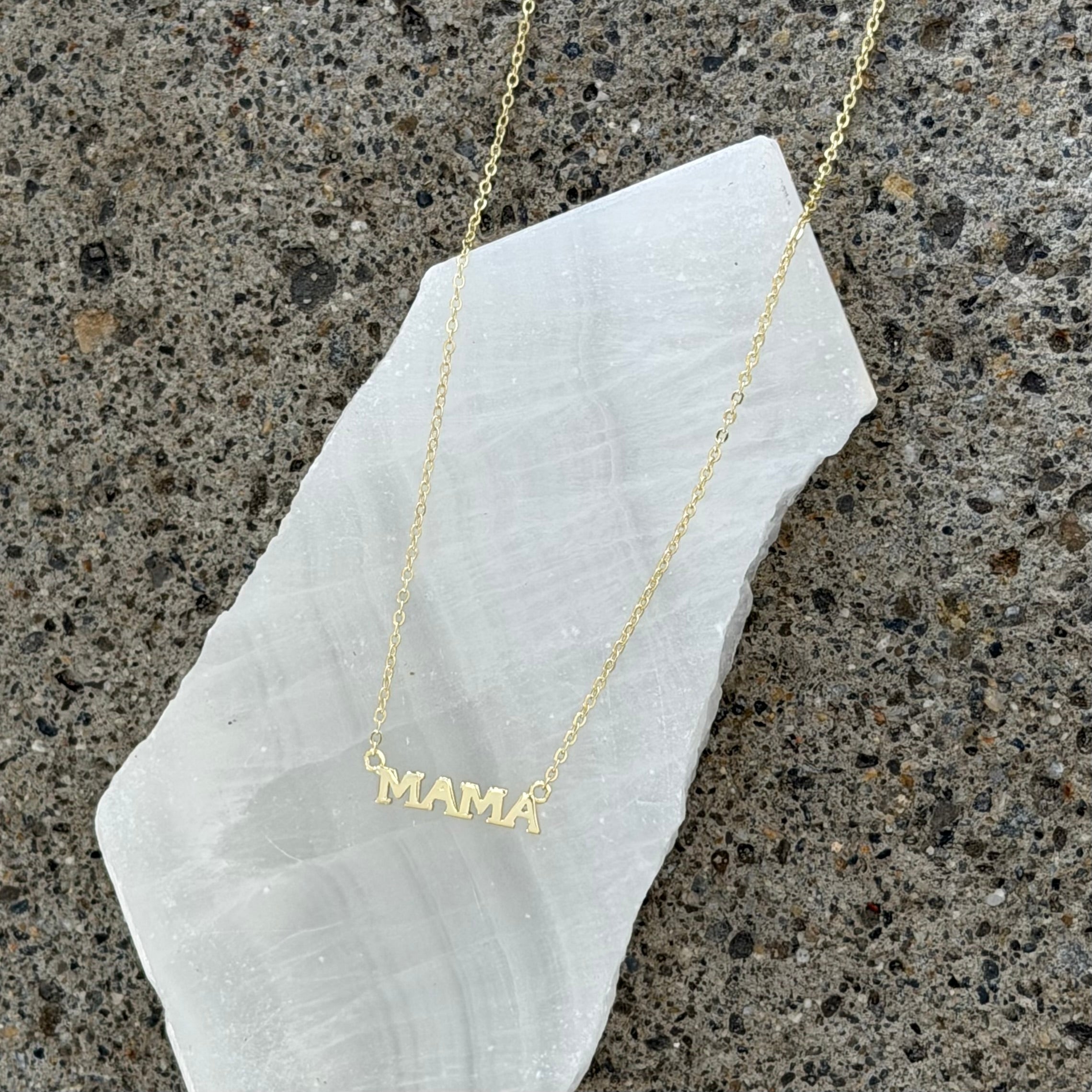 GOLD MAMA MINI necklace
