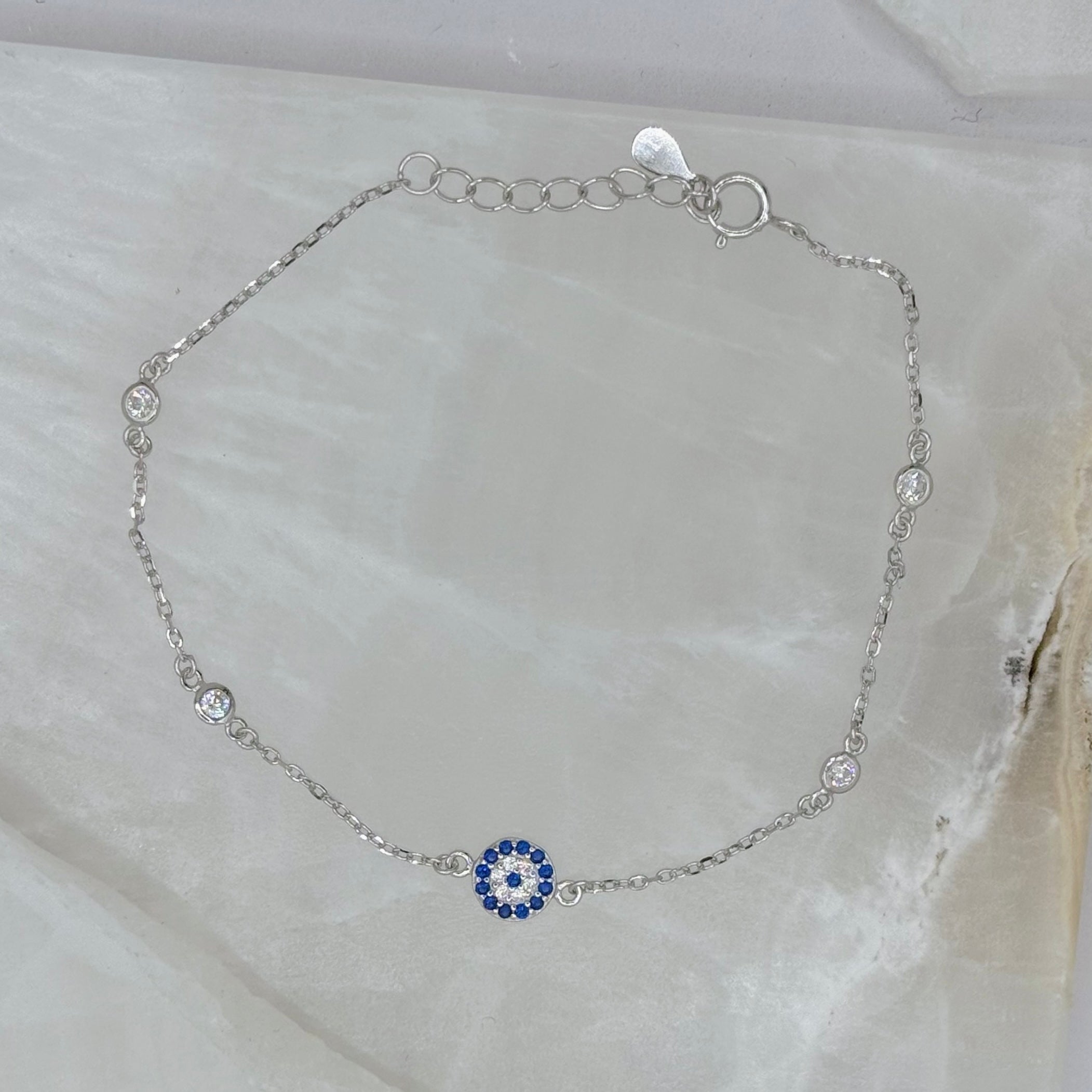 SILVER DIANTY EVIL EYE CRYSTAL BEZEL bracelet
