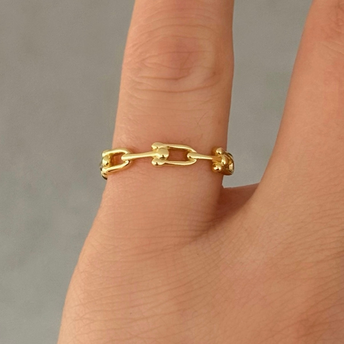 GOLD U LINK ring