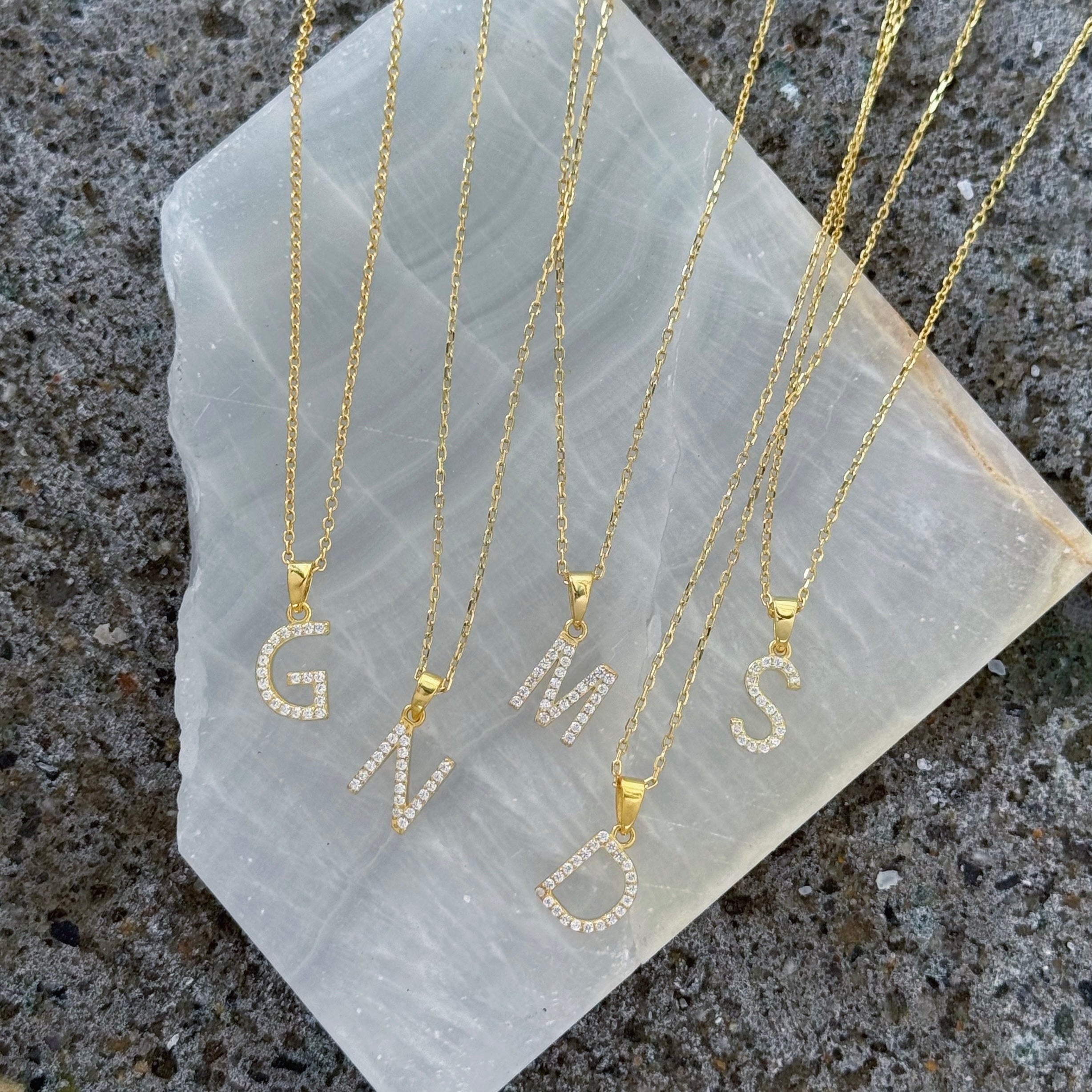 GOLD SIMPLE CRYSTAL INITIAL MINI necklace