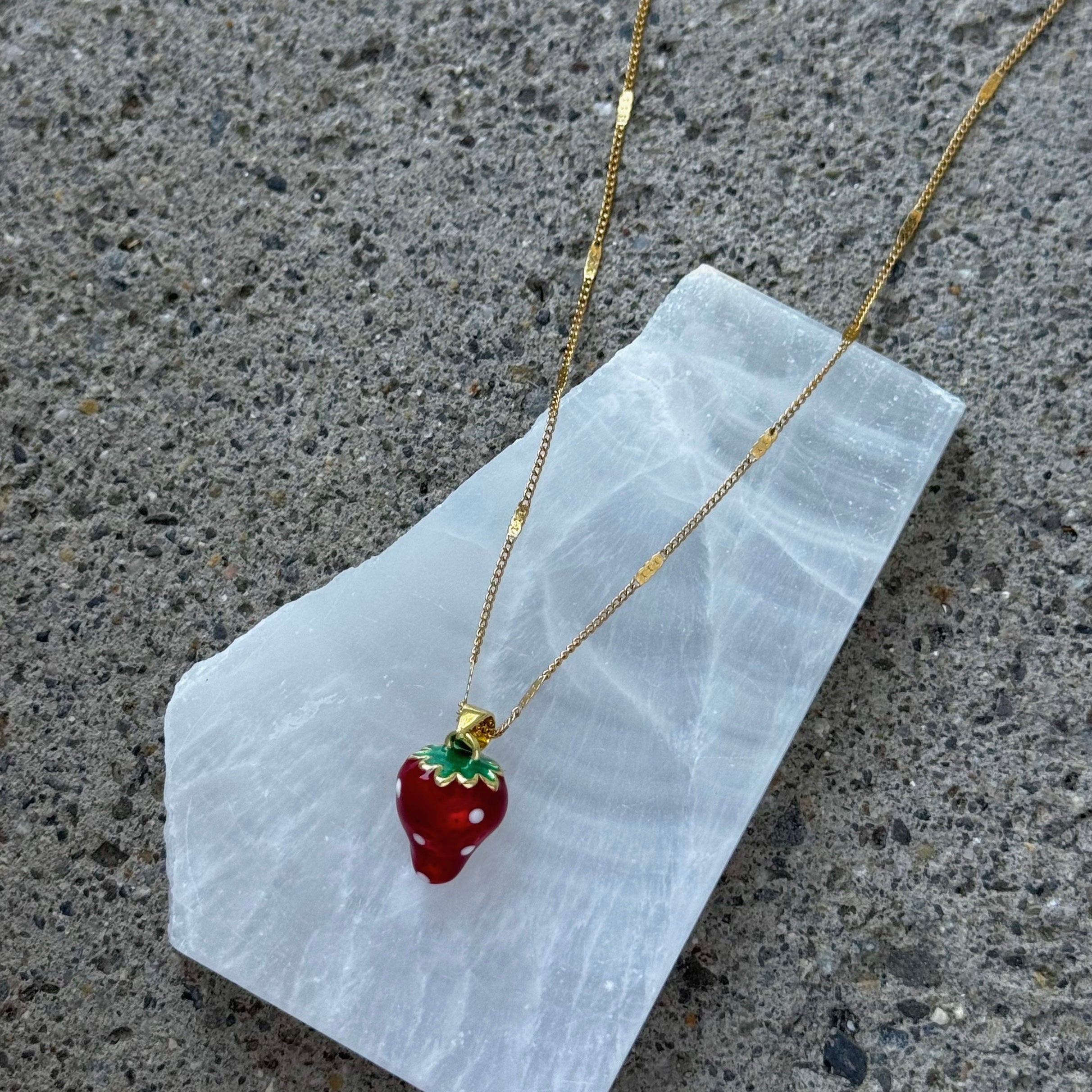 GOLD STRAWBERRY necklace