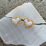 GOLDEN DREAMY PEARL HEART earrings