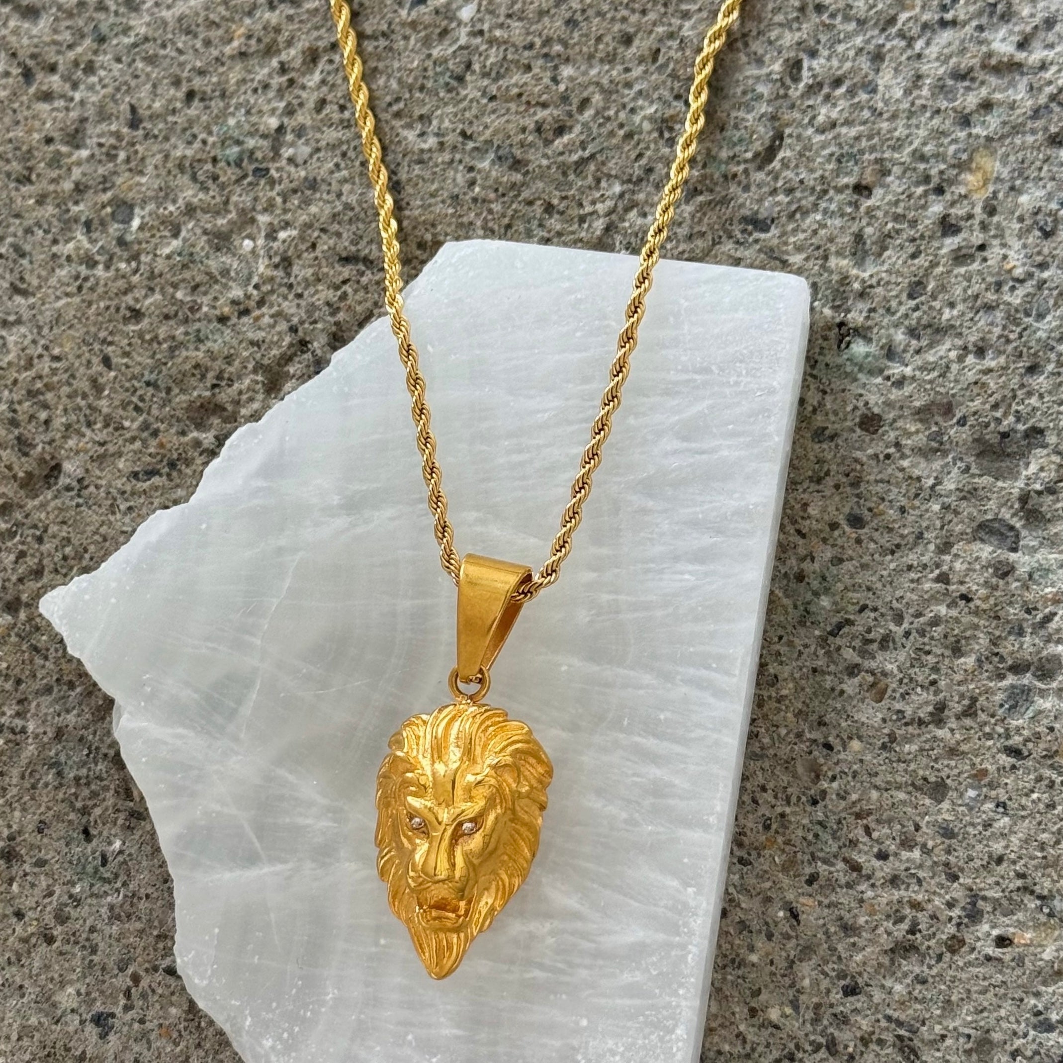 GOLD LION HEAD necklace