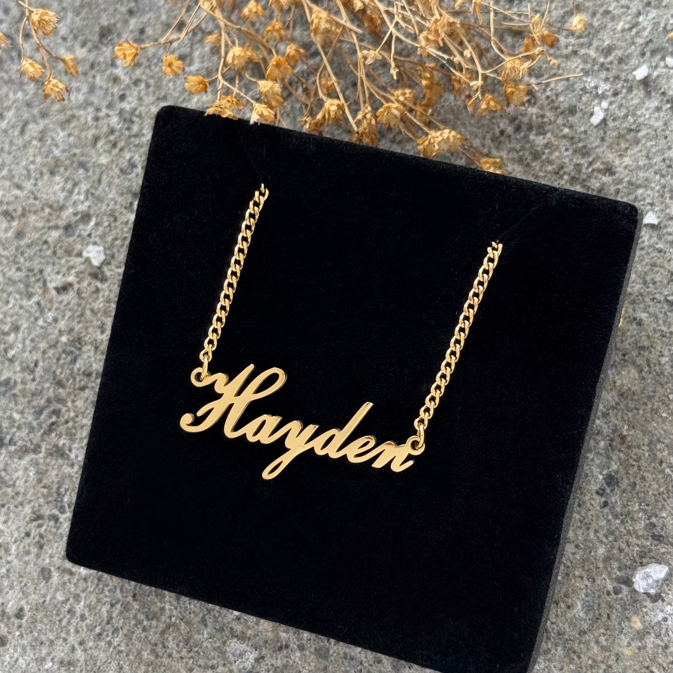 CUSTOM SCRIPT NAMEPLATE necklace