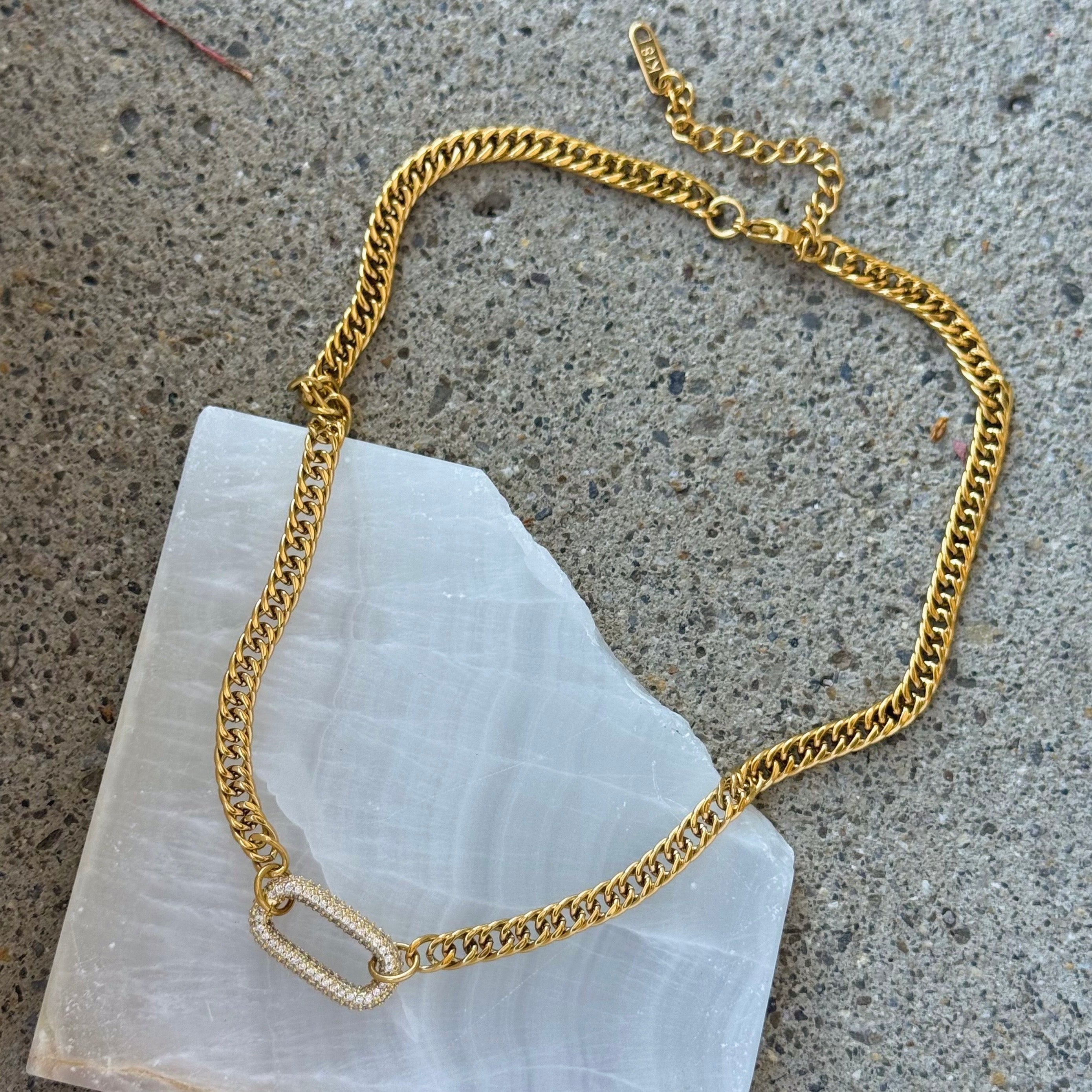 GOLD CRYSTAL LUNA LINK necklace