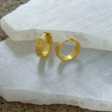 GOLD SCREW U HOOP earrings