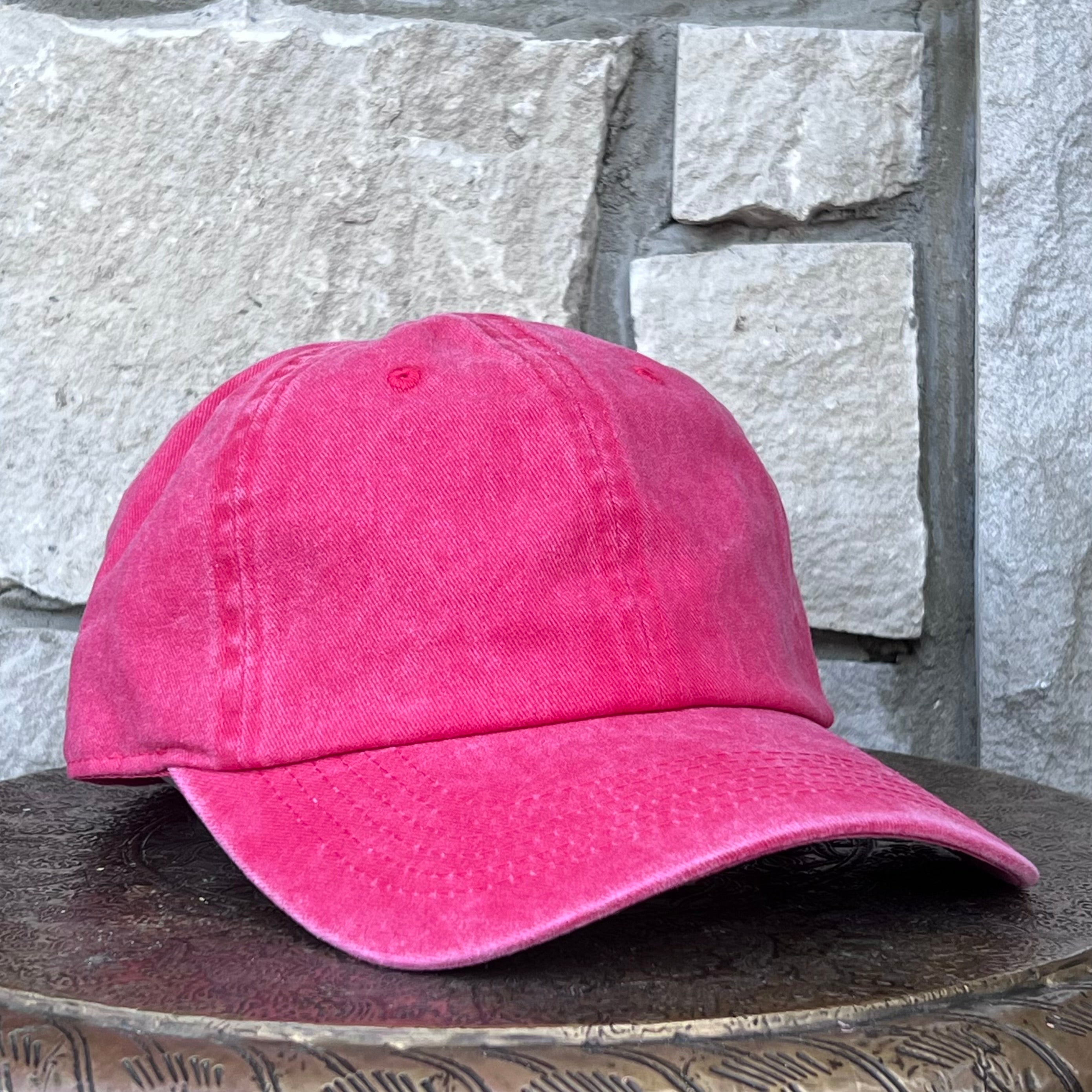 FUCHSIA GARMENT-DYED COTTON BASEBALL cap