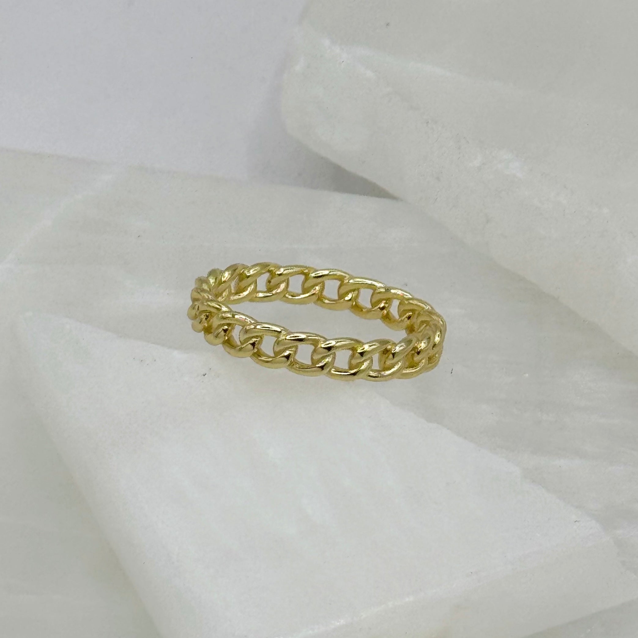 GOLD CUBAN ring