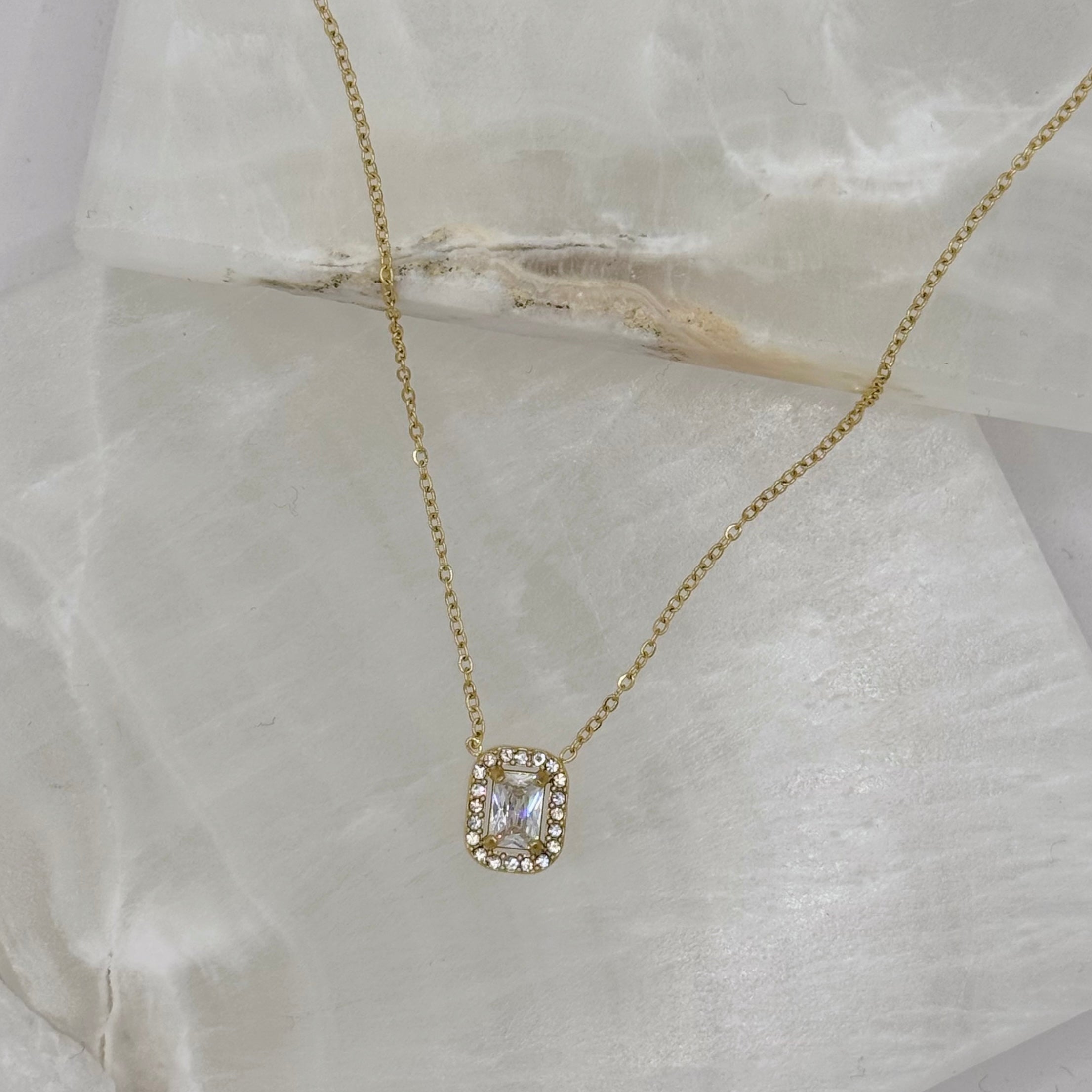 CRYSTAL BAGUETTE HALO necklace