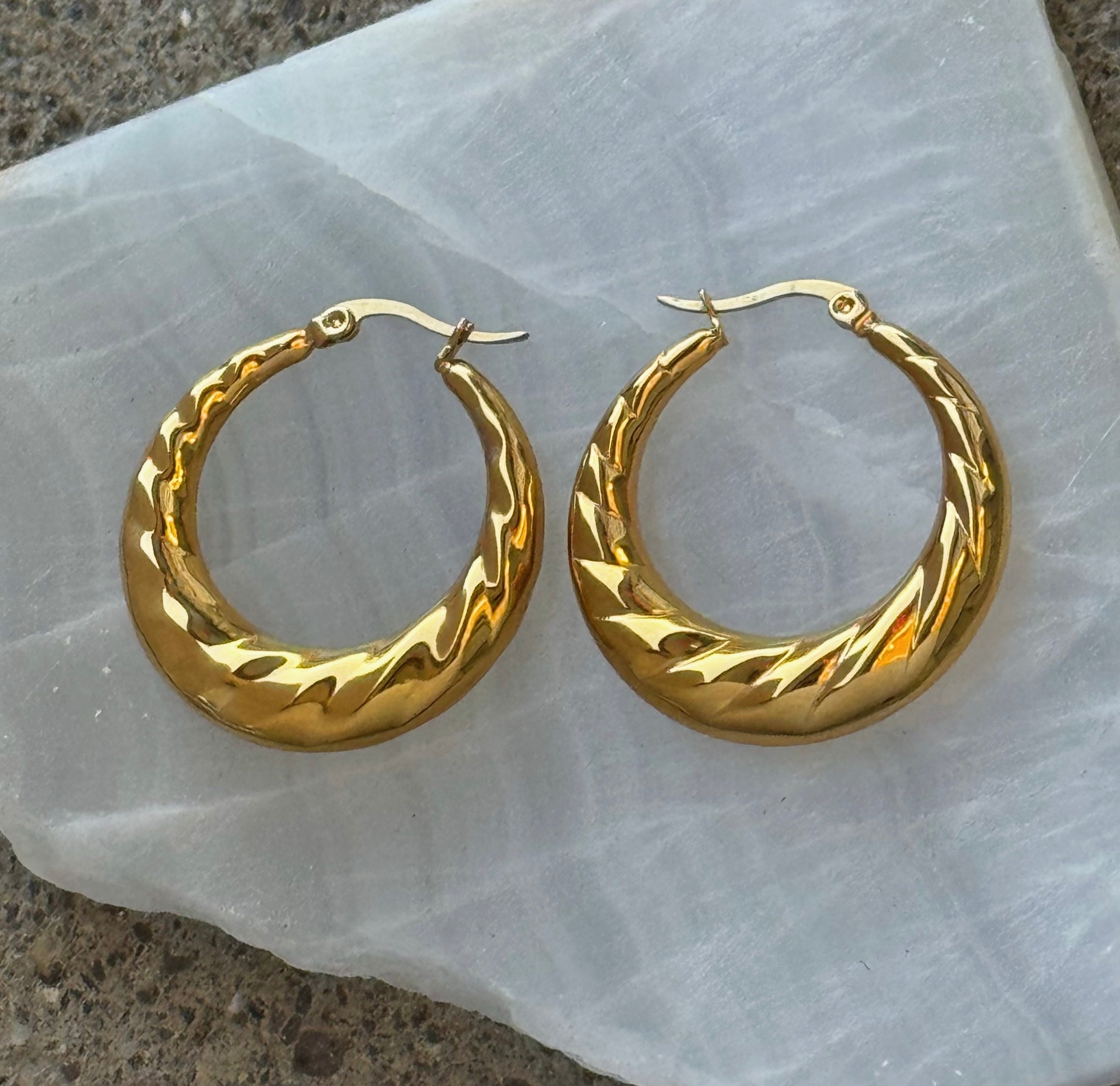 GOLD PUFFY TWISTED HOOP earrings