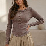 COCAO WASHED FITTED RIBBED LONG SLEEVE HENLEY top