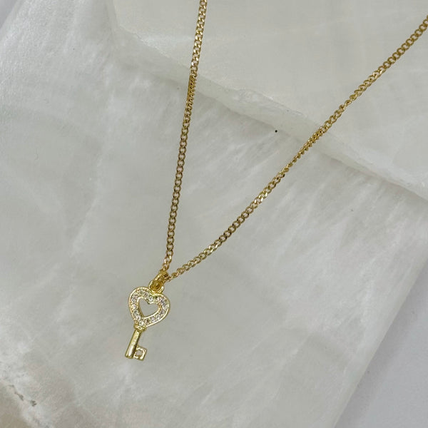 GOLD CRYSTAL KEY TO MY HEART SUPER MINI necklace
