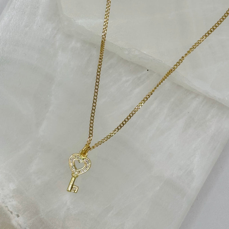 GOLD CRYSTAL KEY TO MY HEART SUPER MINI necklace