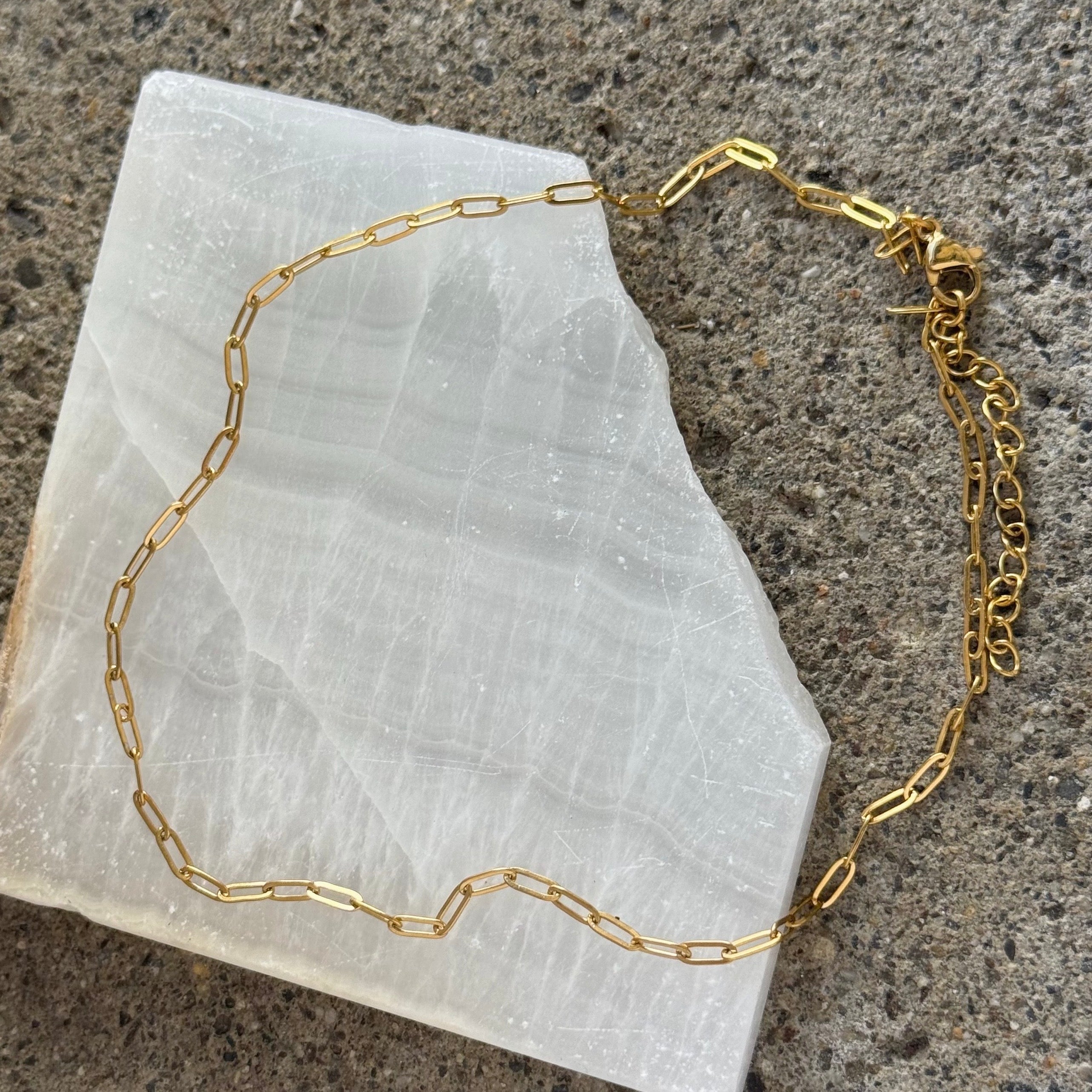 GOLD PAPERCLIP MINI STEEL necklace