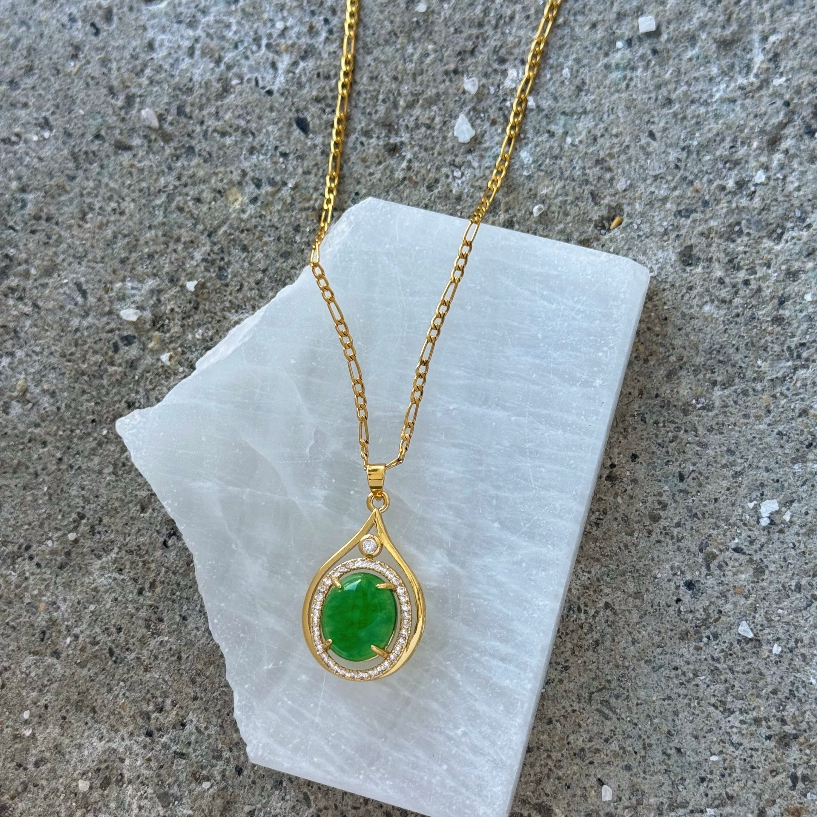 TAMI OVAL GREEN JADE necklace