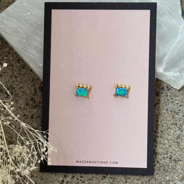 GOLD FIRE BLUE OPAL PRINCESS CUT STUD earrings