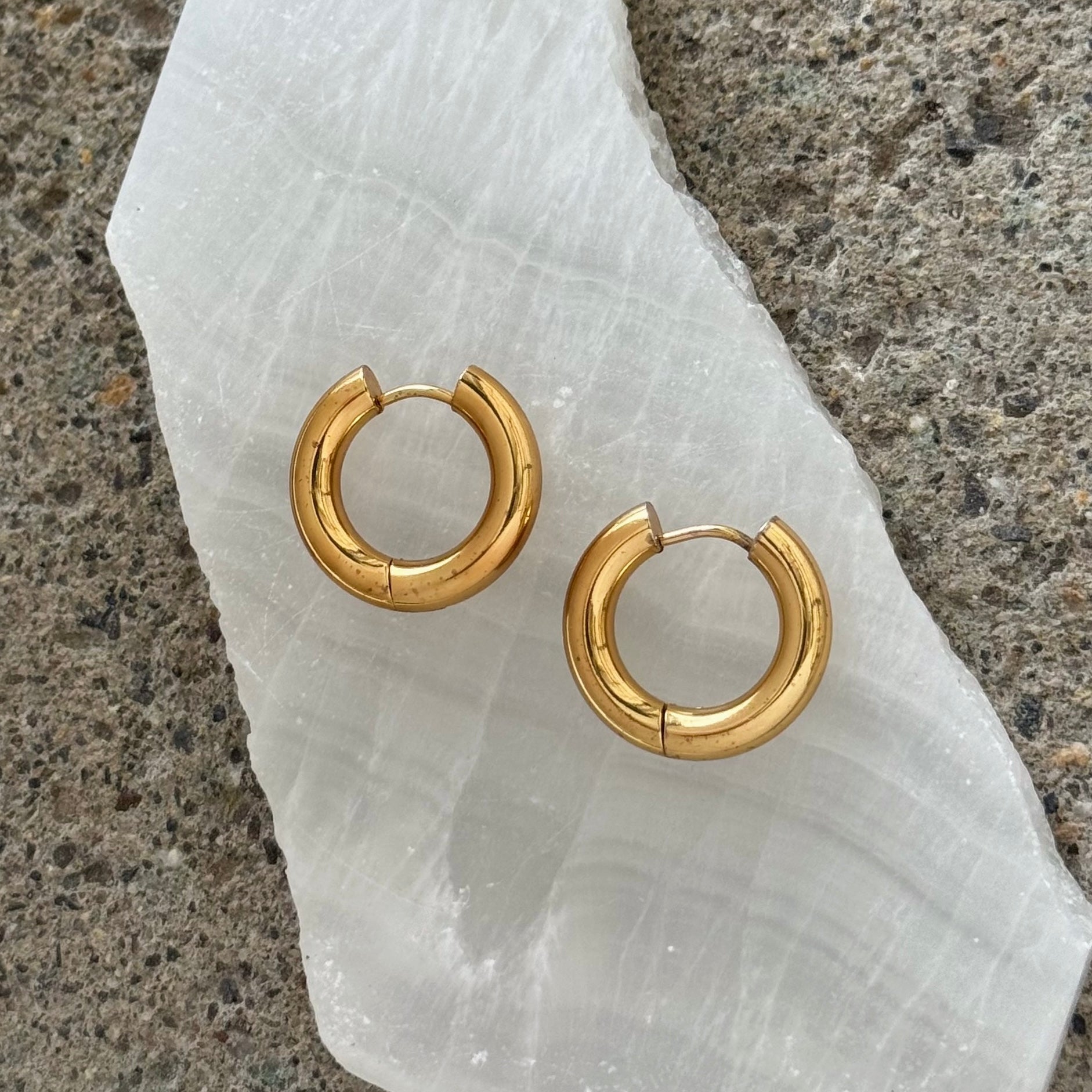 20MM GOLD THICK HOOP earrings