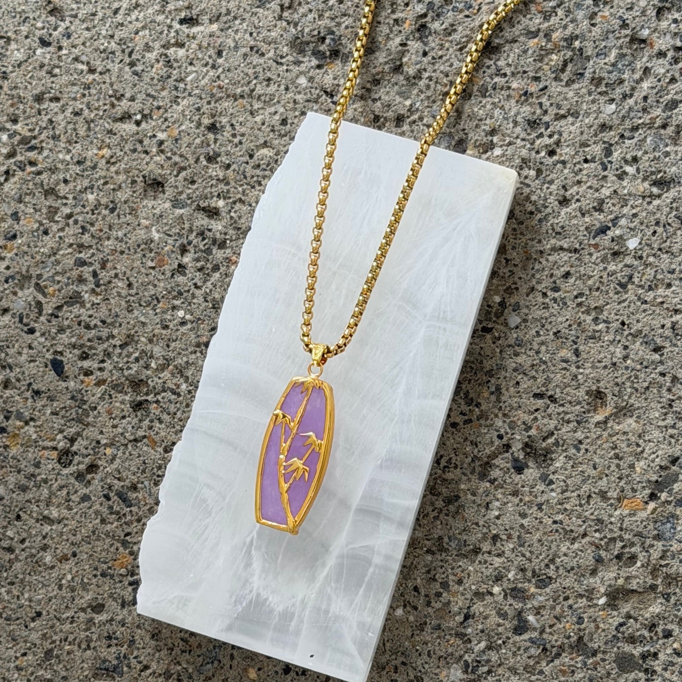GOLD BAMBOO TREE REVERSIBLE LAVENDER JADE necklace