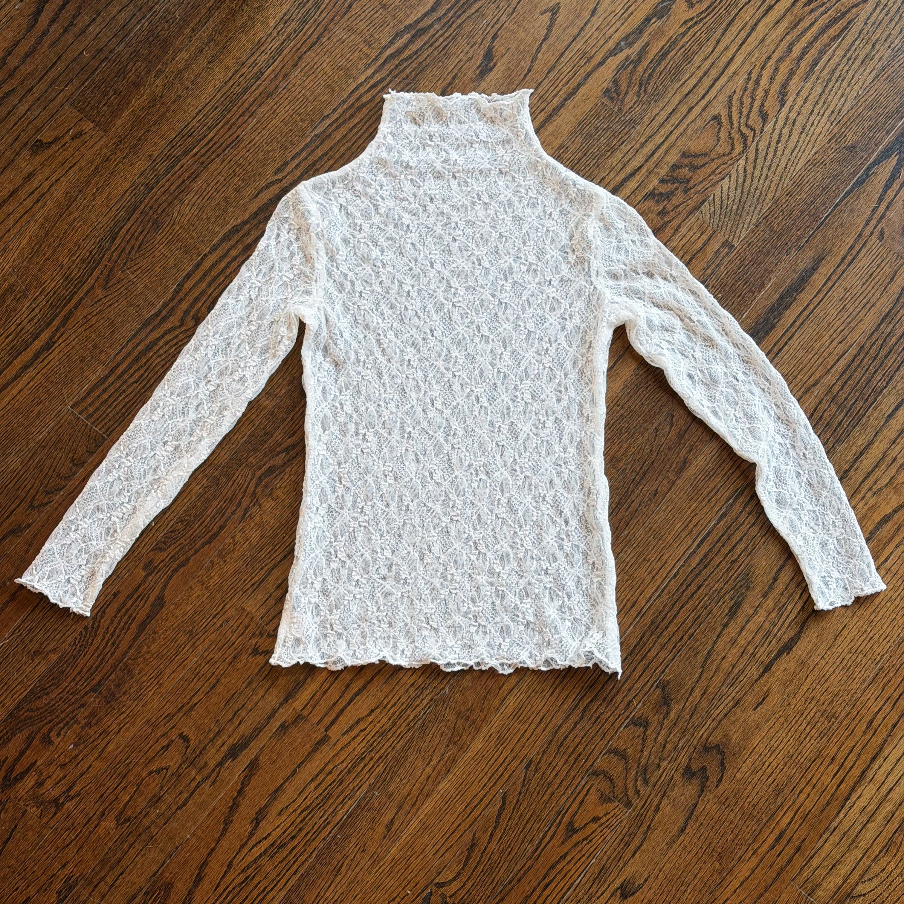 WHITE SHEER LACE TURTLENECK shirt