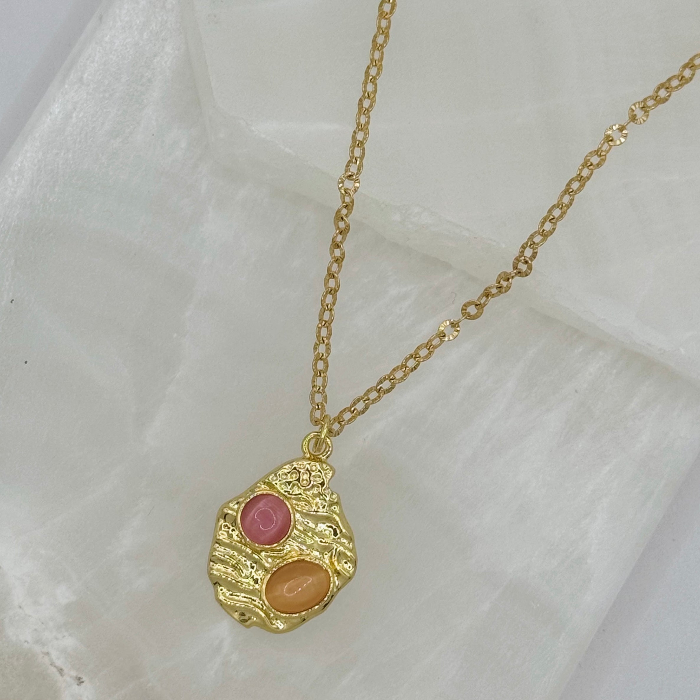 GOLD MELTED PINK CATS EYE CITRINE necklace