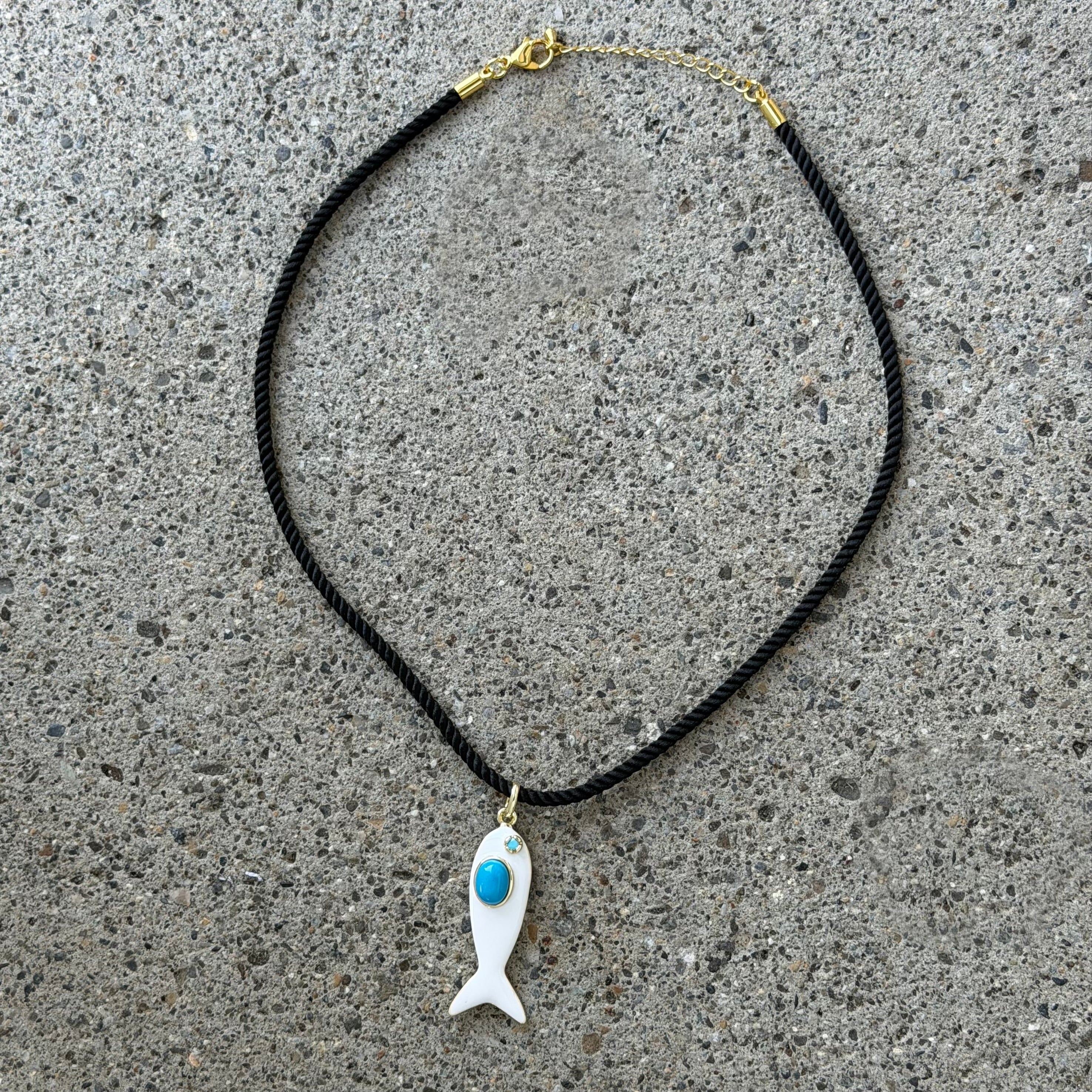 WHITE FISH BLACK CHORD necklace