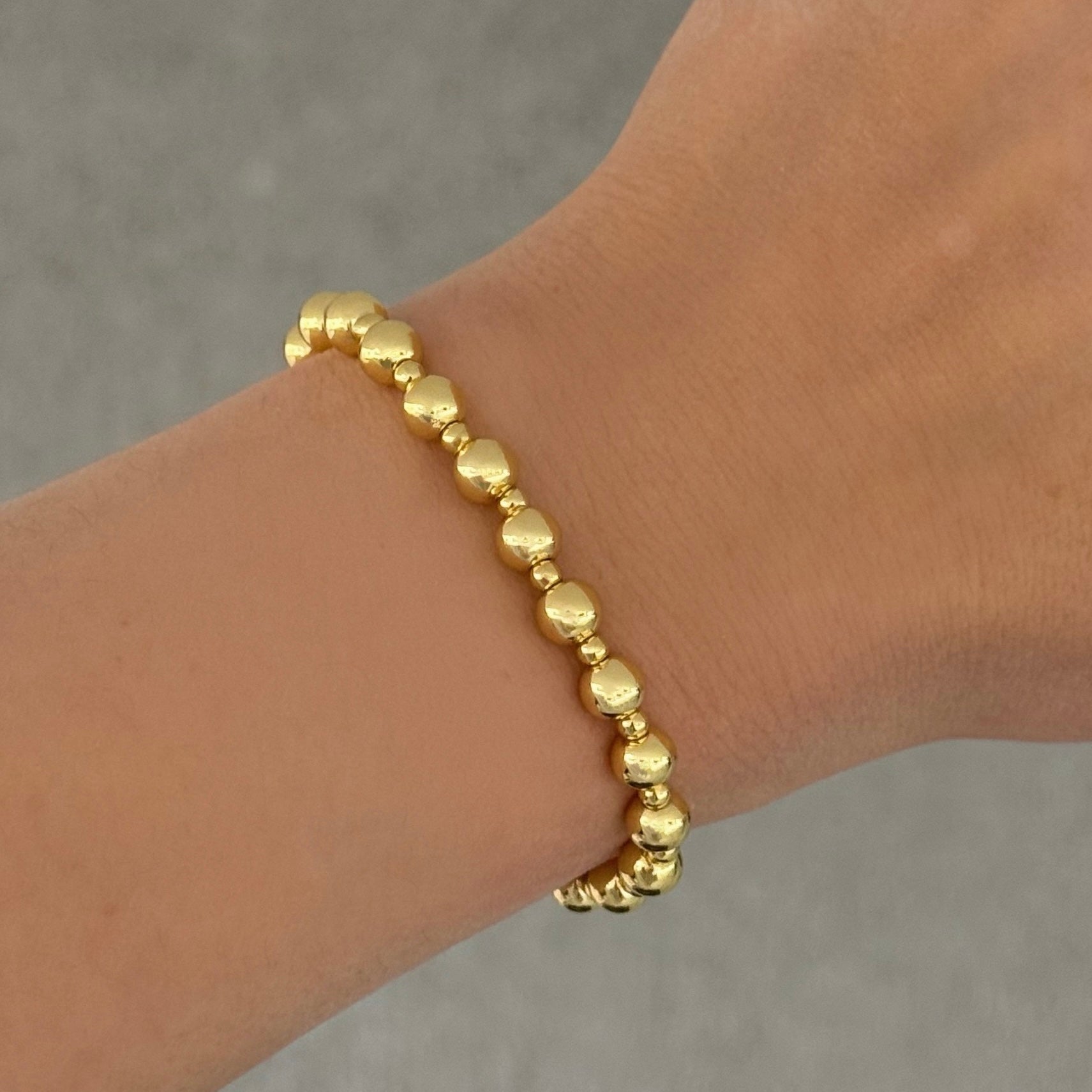 GOLD MIXED BEADED bracelet