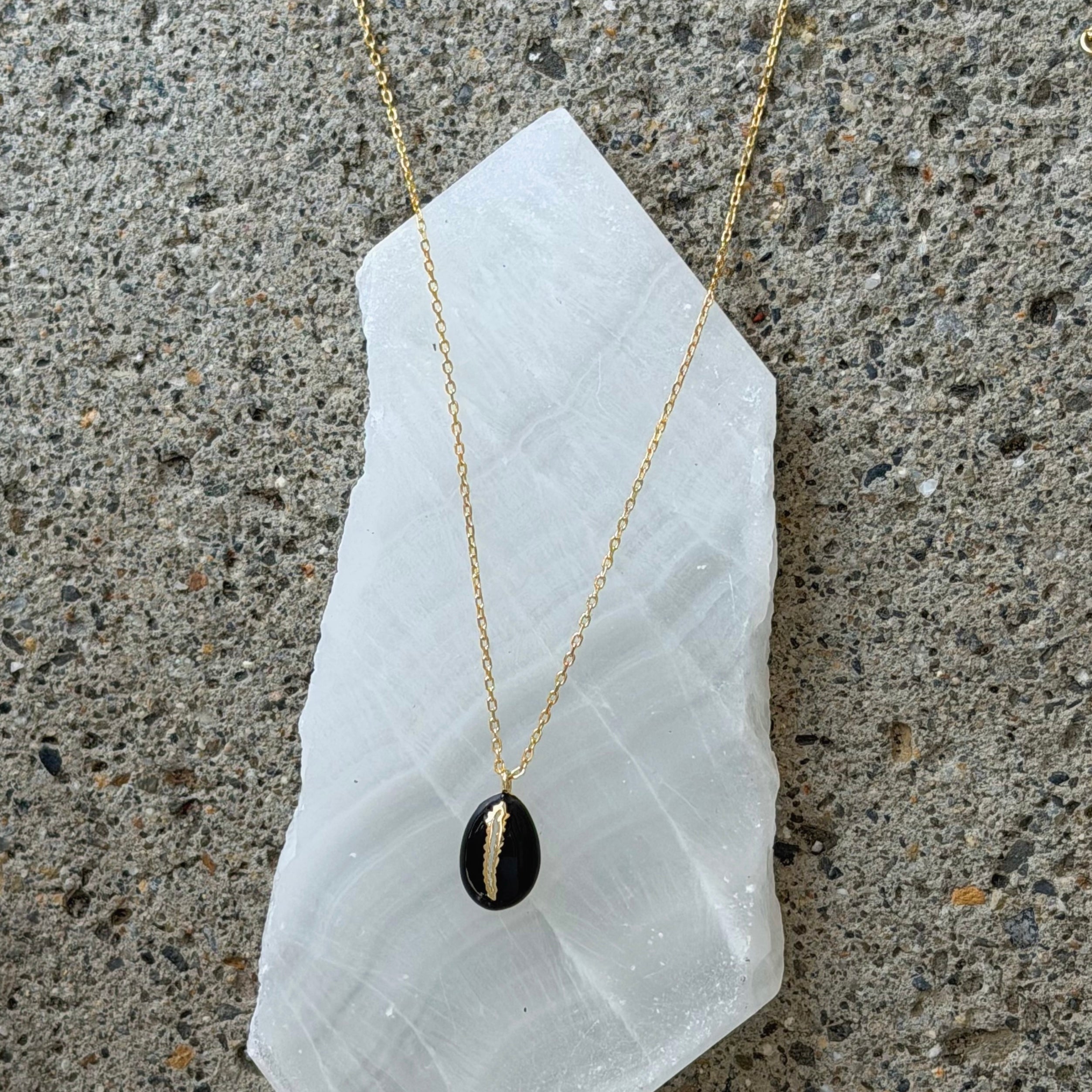 BLACK ENAMEL COWRIE SEASHELL necklace