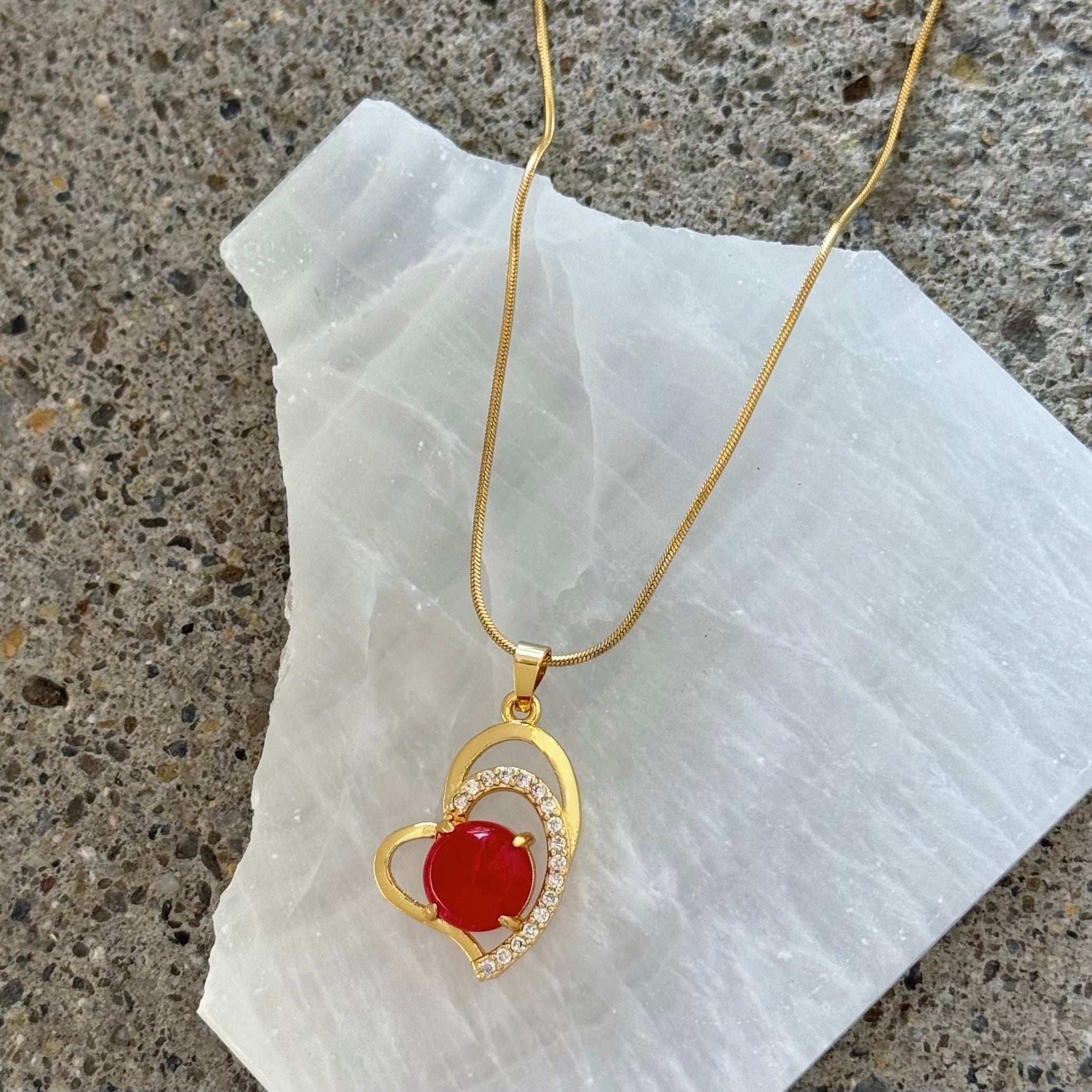 DOUBLE HEART RED JADE necklace