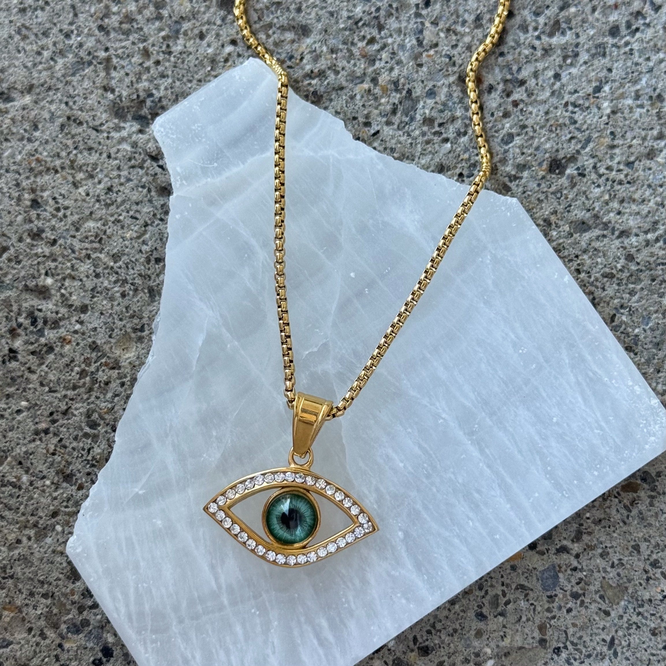 GOLDEN GREEN EVIL EYE necklace