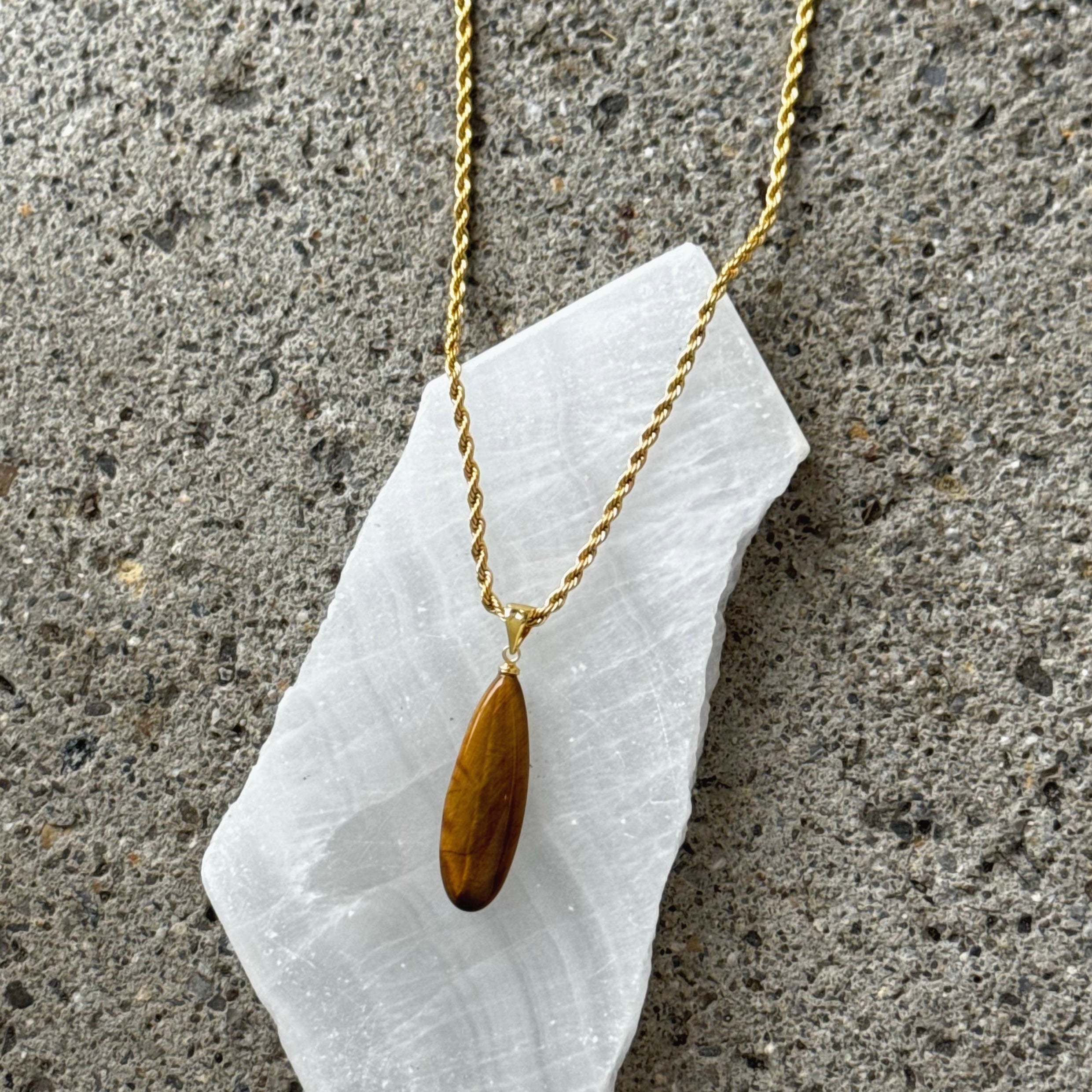 TIGERS EYE ELONGATED TEARDROP necklace