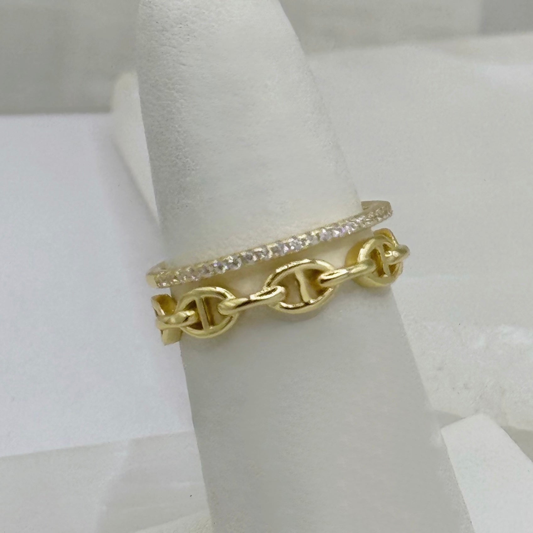 GOLD CRYSTAL & MARINER ring
