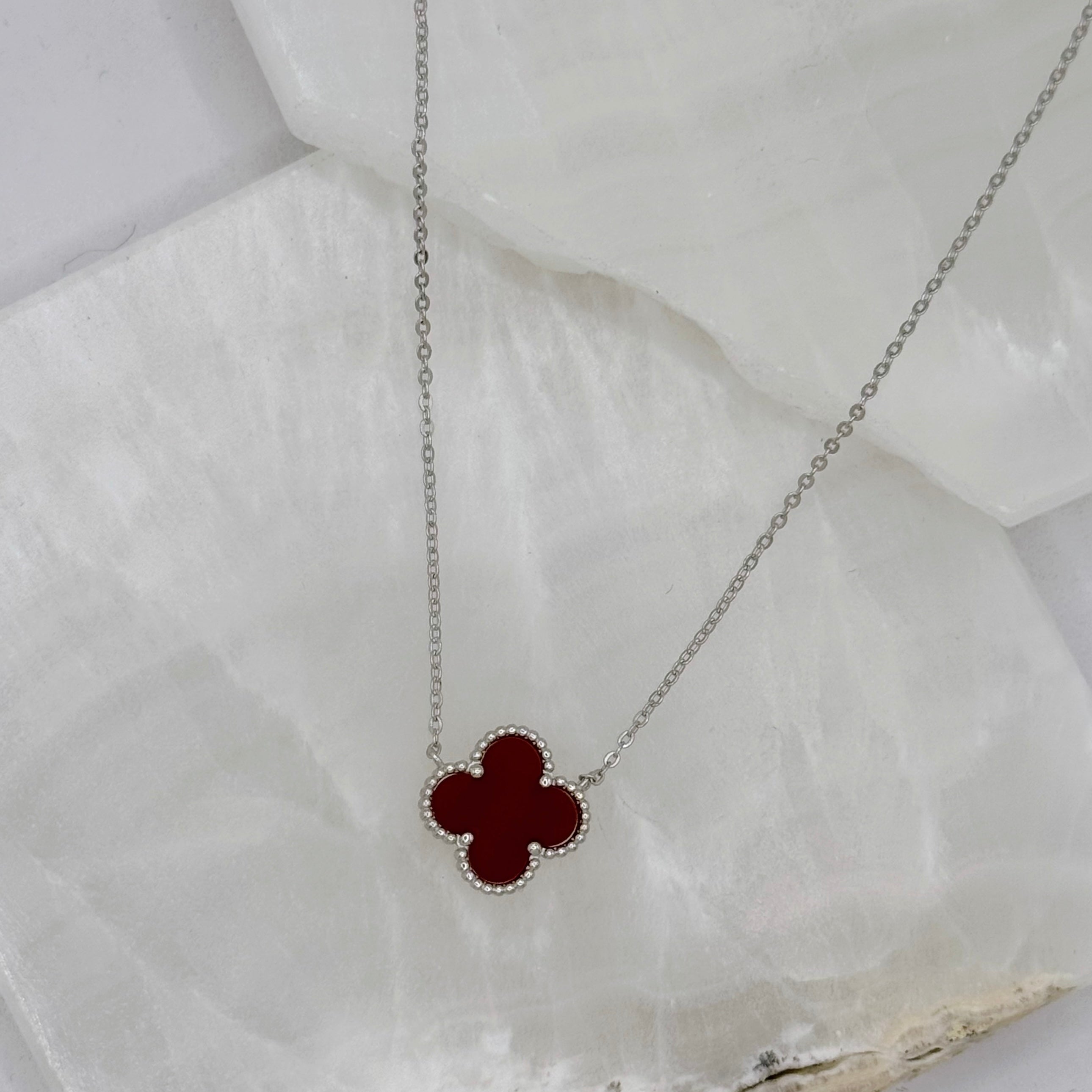 SILVER DEEP RED FLORA necklace