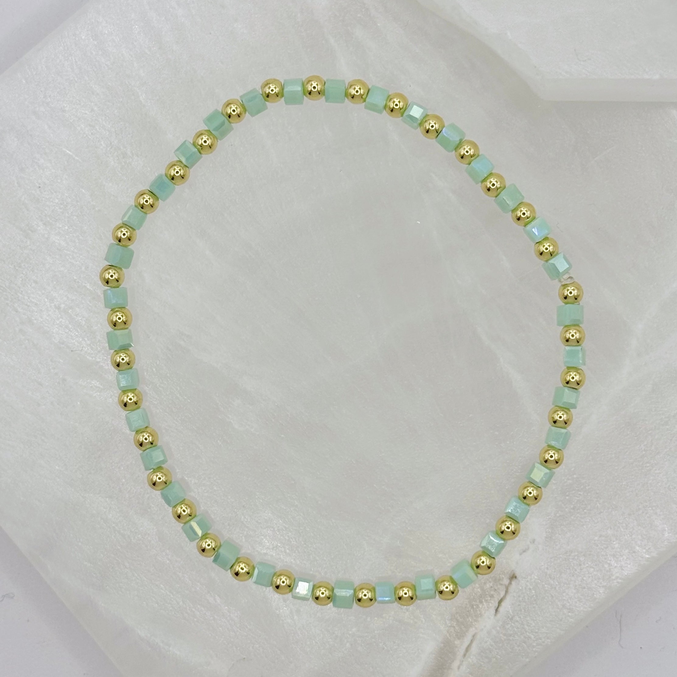 GREEN SQUARE BEADED STRETCHY bracelet