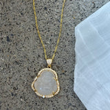 GOLD WHITE BUDDHA CRISIANT necklace