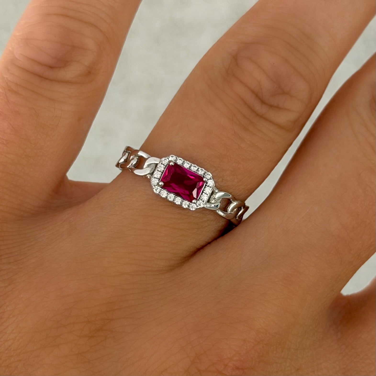 SILVER PINK SAPPHIRE ring