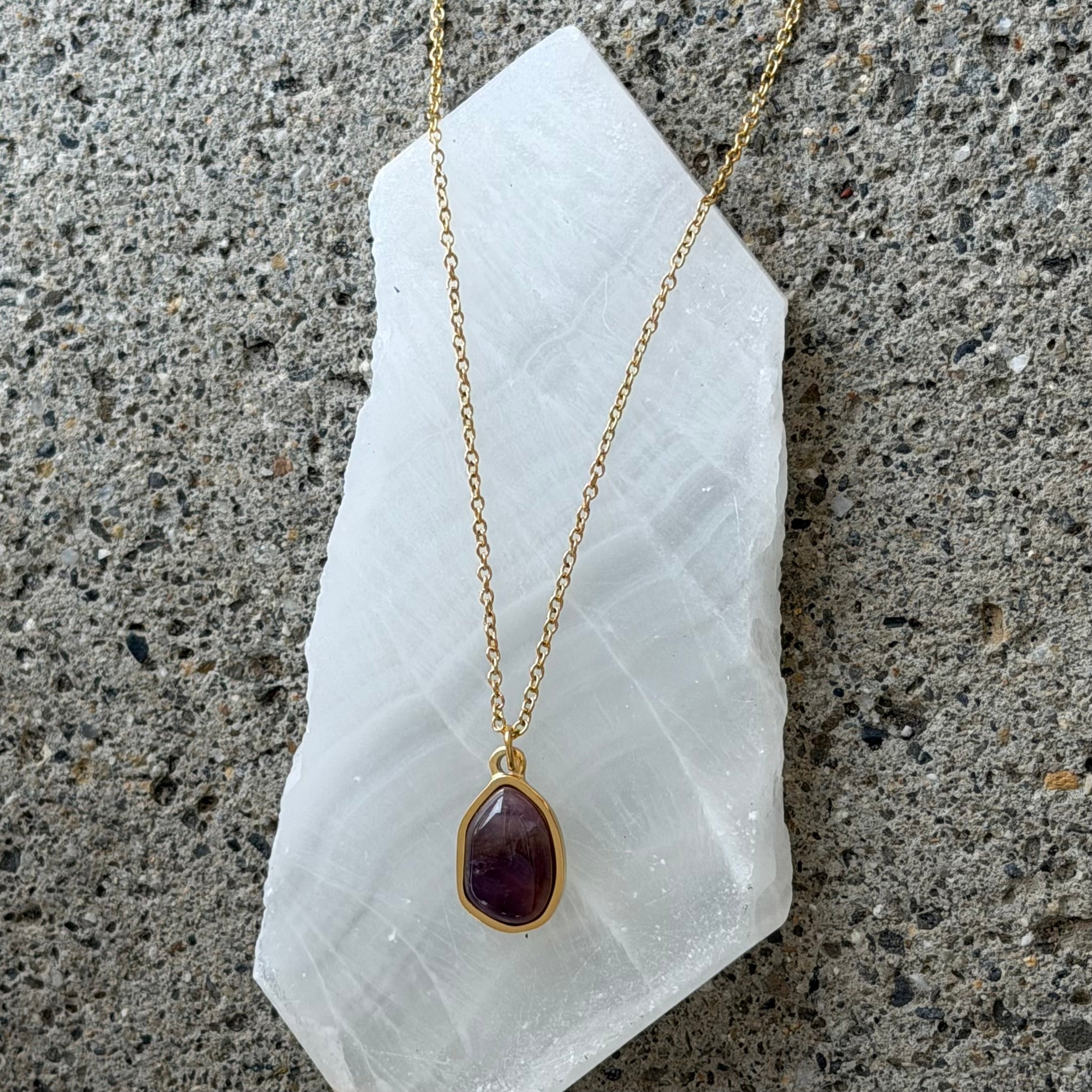 GOLD AMETHYST MINI necklace