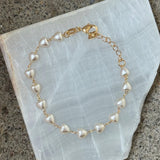 GOLD PEARL HEART bracelet