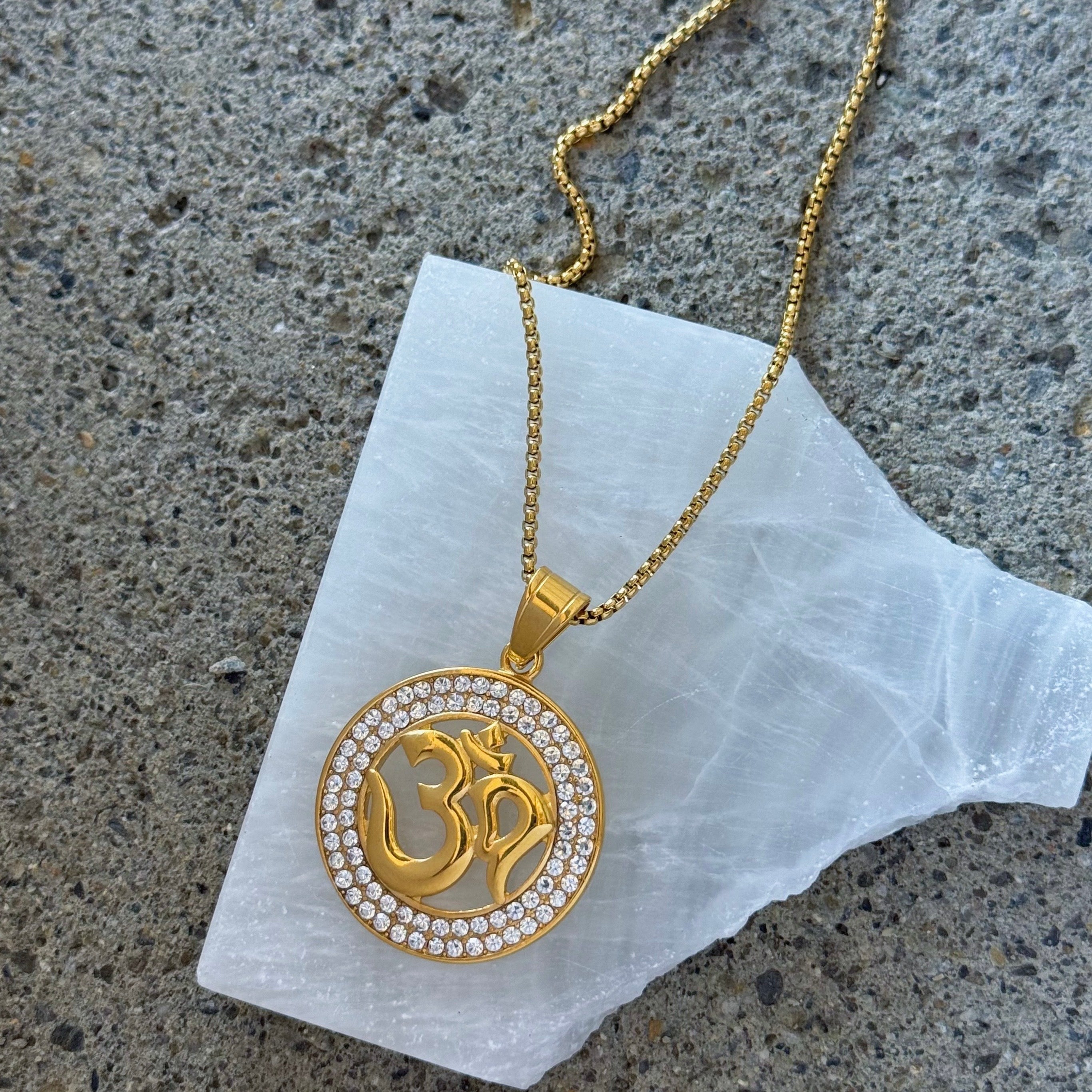 GOLD SACRED OHM necklace