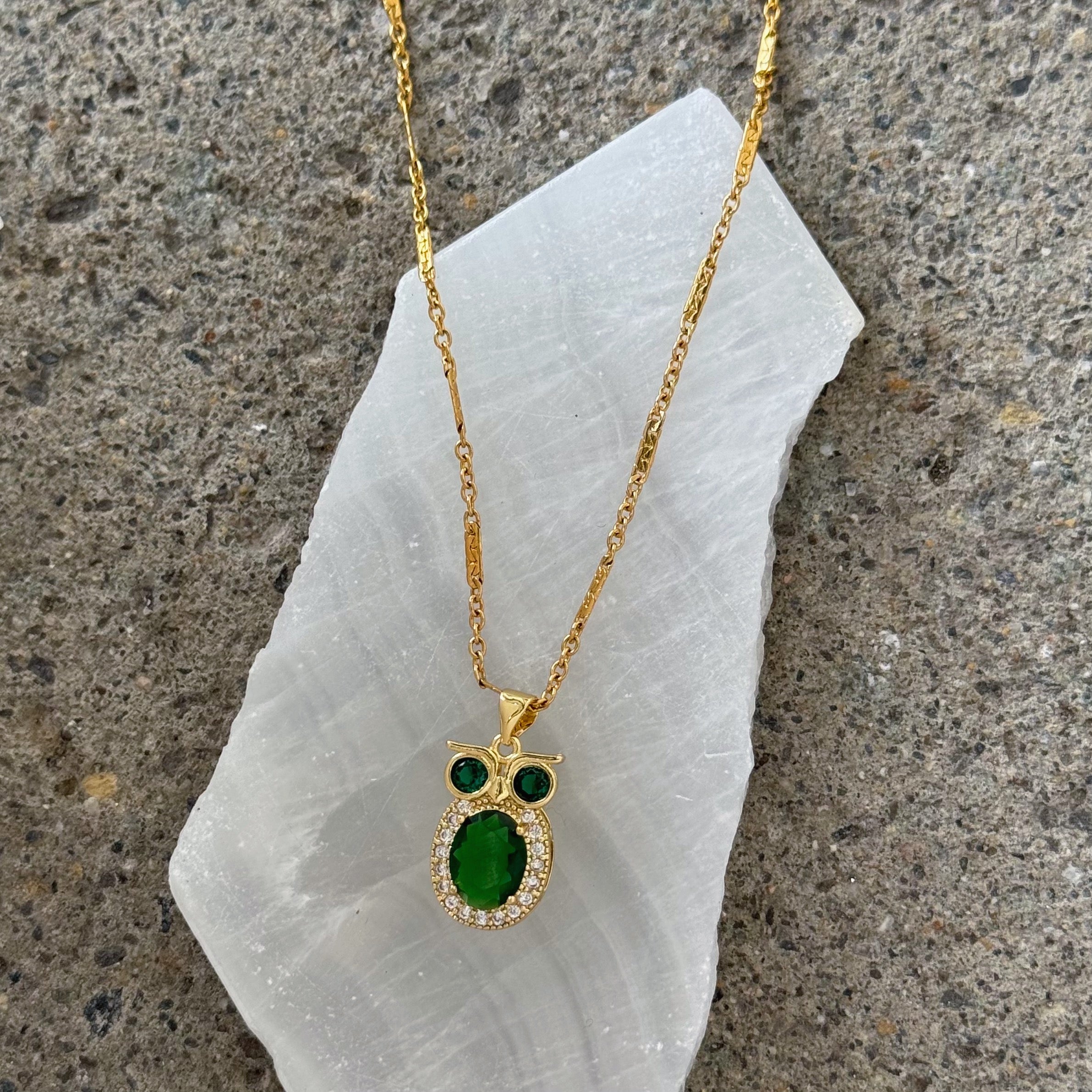 EMERALD GREEN CRYSTAL OWL necklace