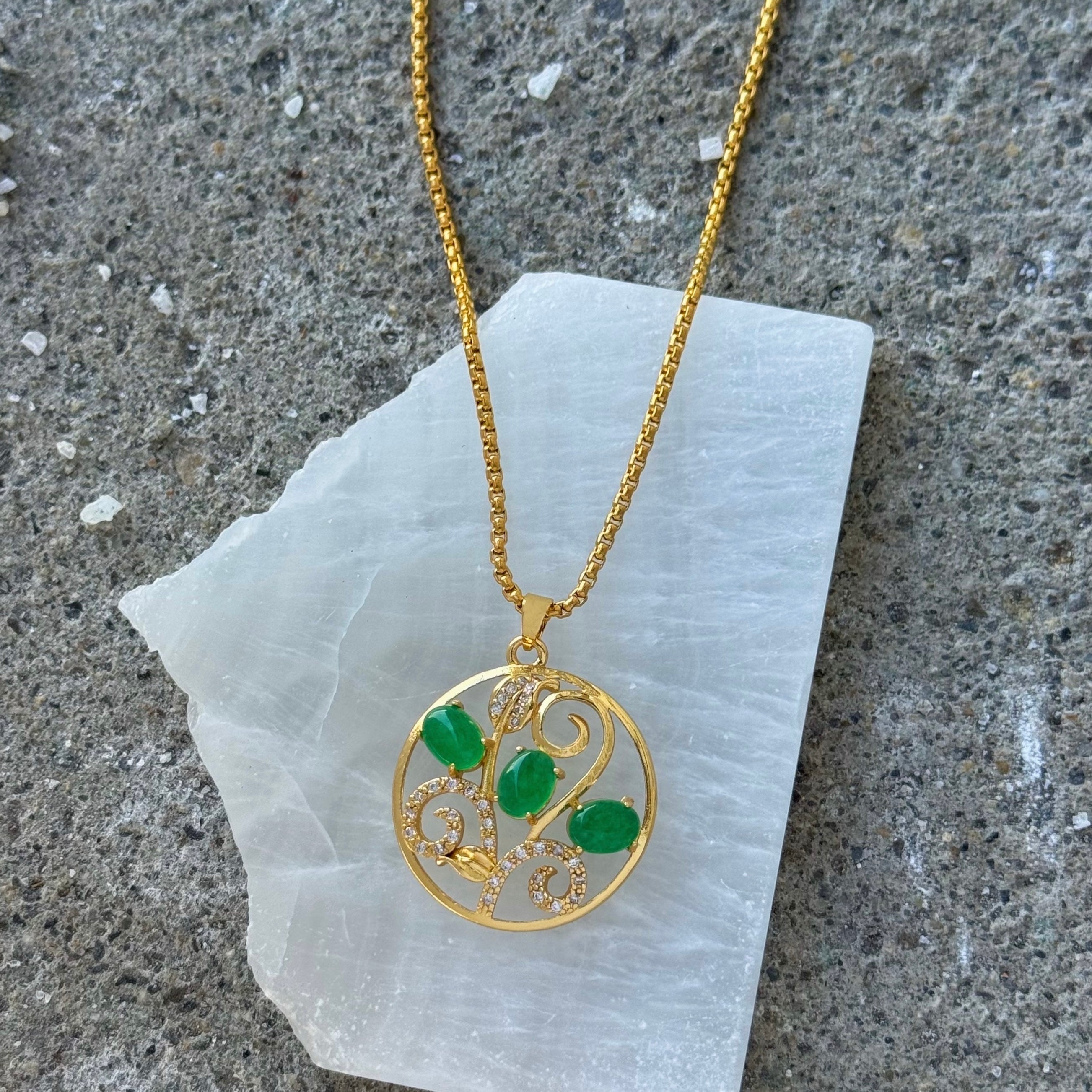 SAM THREE STONE GREEN JADE necklace