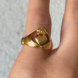 GOLD IRISH CLADDAGH ring
