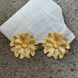 GOLDEN WAVY FLOWER earrings
